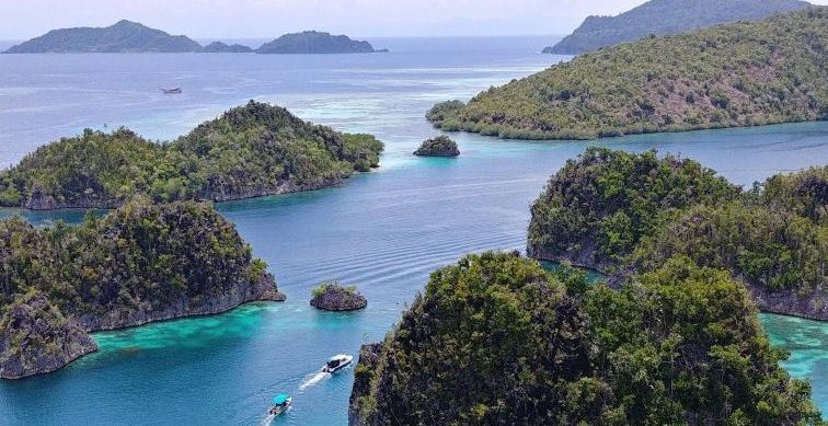 Liquor in Raja Ampat during Fasting Month
